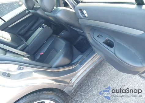 2012 Infiniti G37 Journey z USA, uszkodzony, nr VIN JN1CV6AP6CM627685